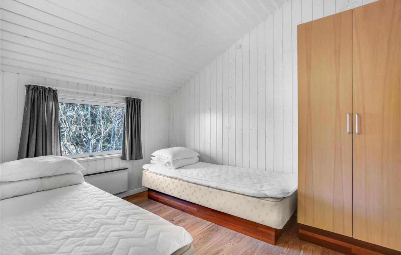 Awesome Home In Ebeltoft With 4 Bedrooms, Sauna And Indoor Swimming Pool Eksteriør billede
